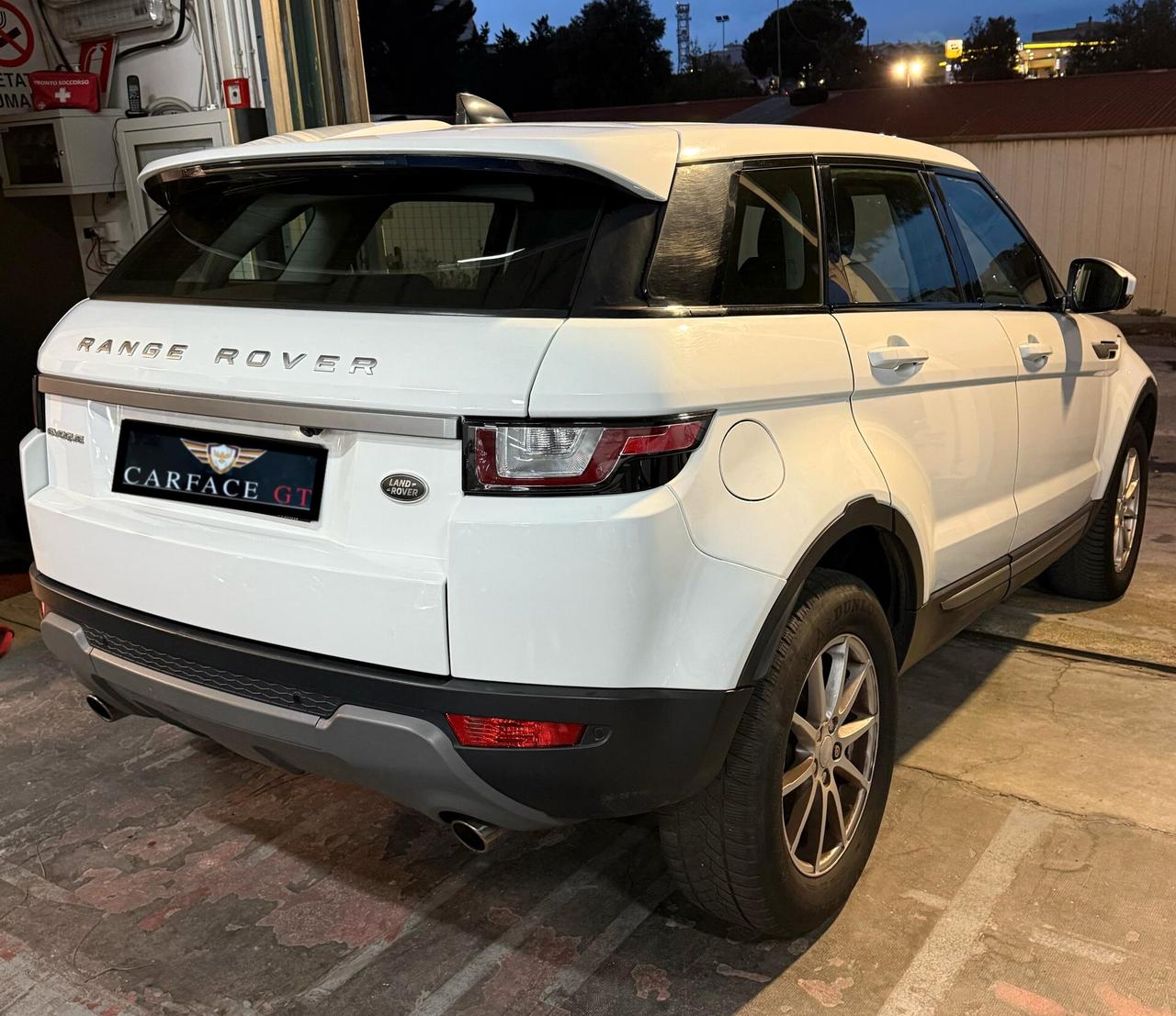 Land Rover Range Rover Evoque 2.0 179CV - 2017