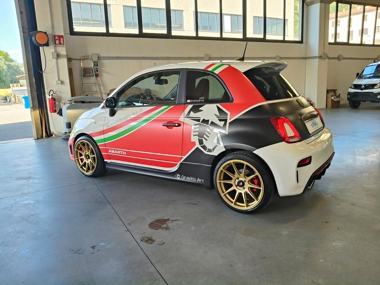 Abarth 595 1.4 Turbo T-Jet 180 CV Competizione