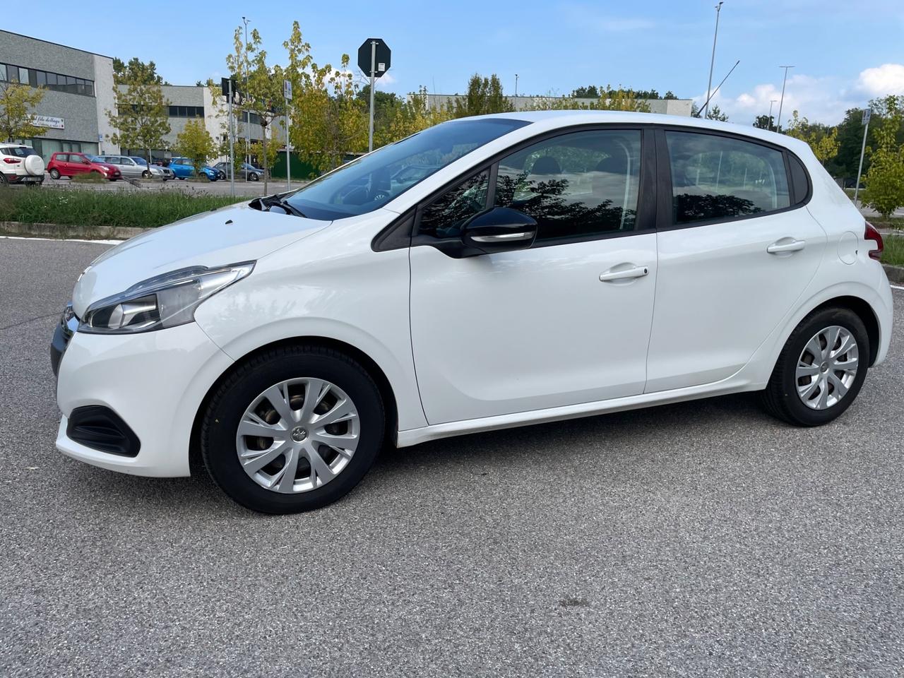 Peugeot 208 PureTech 68 5 porte Active
