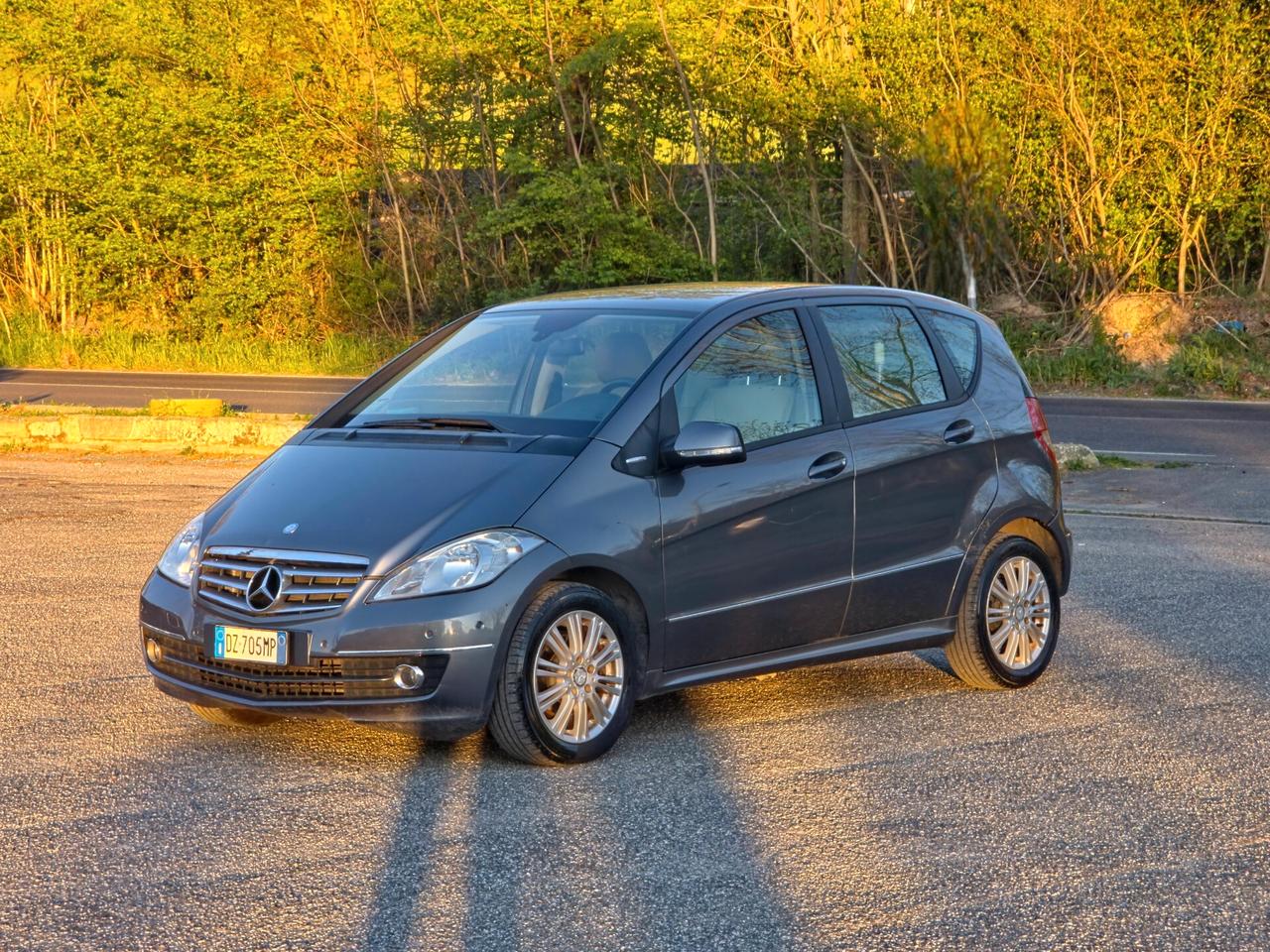 Mercedes-benz A 180 AUTOMATIC Special Edition CV-116 2009-E4 Automatico NEO