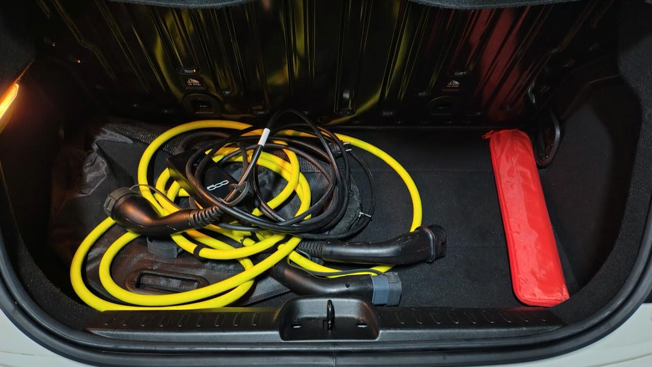 500e Elettrica 42 kWh La Prima