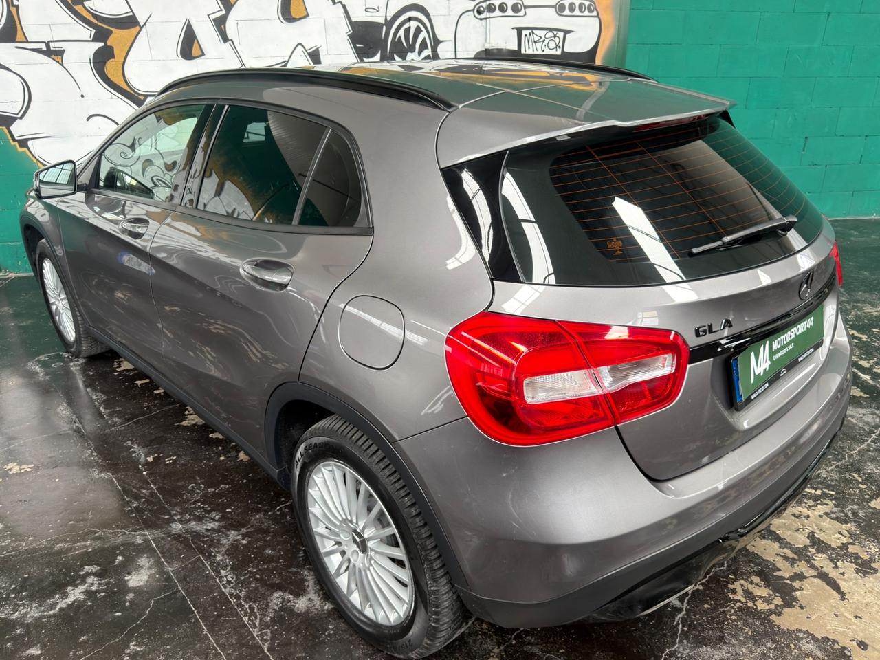 Mercedes-benz GLA 200 d Automatic Business