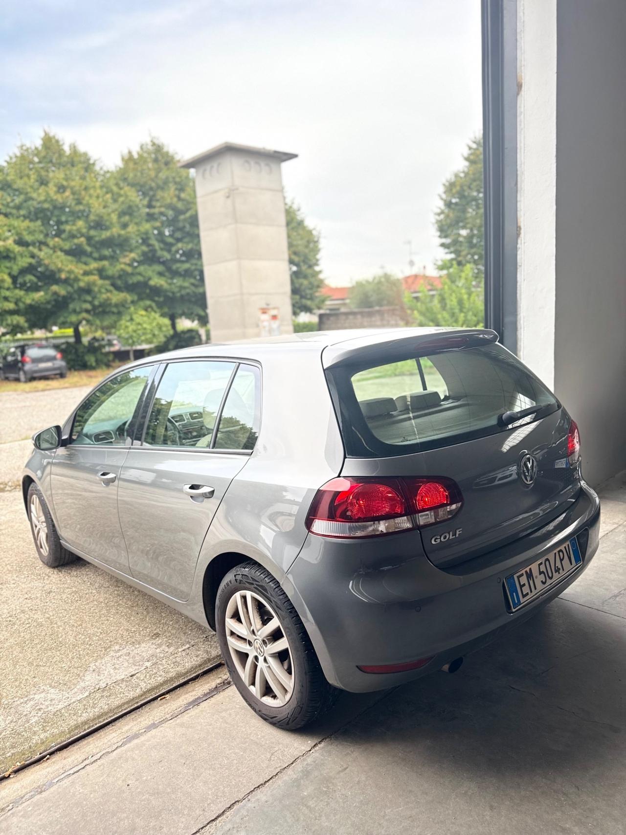 Volkswagen Golf 1.6 TDI DSG 5p. Highline BlueMotion Technology