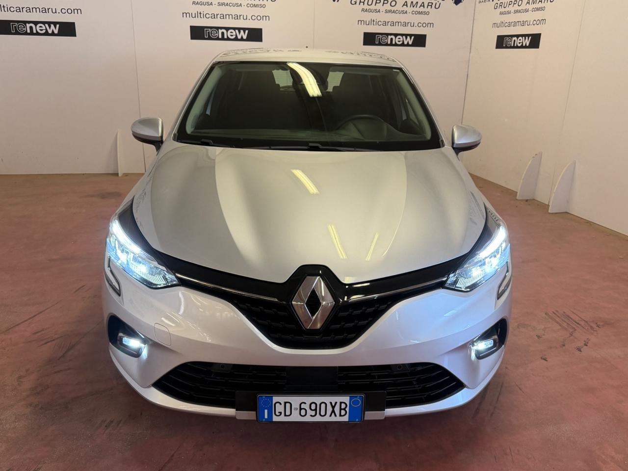Renault Clio Full Hybrid E-Tech 140 CV Zen solo 14.000 km