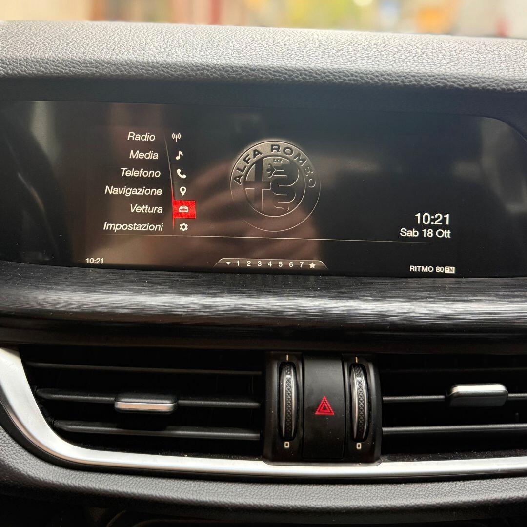 Alfa Romeo Stelvio 2.2 Turbodiesel 180 CV AT8 RWD Executive