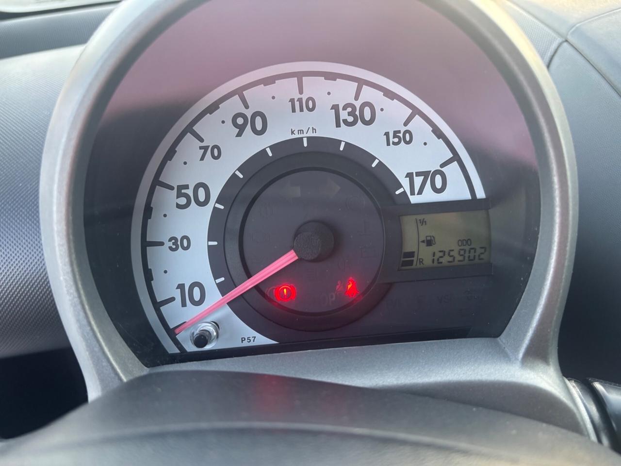 Toyota Aygo 1.0 12V VVT-i 5 porte Now Connect
