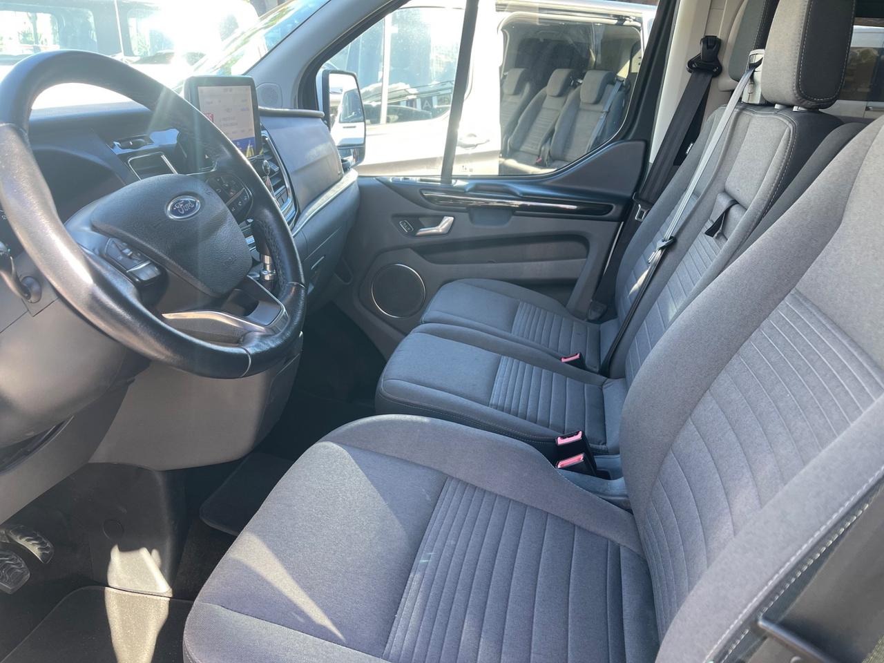 Ford Tourneo Custom 2.0 EcoBlue PL Titanium 8 e 9 posti