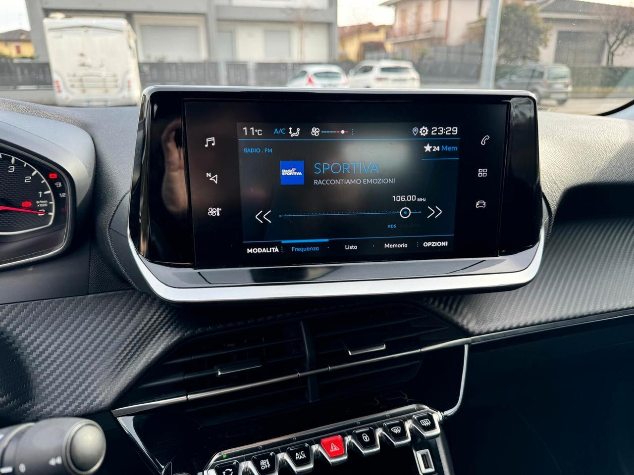 Peugeot 208 PureTech 75 Stop&Start 5 porte Allure Pack neopatentati