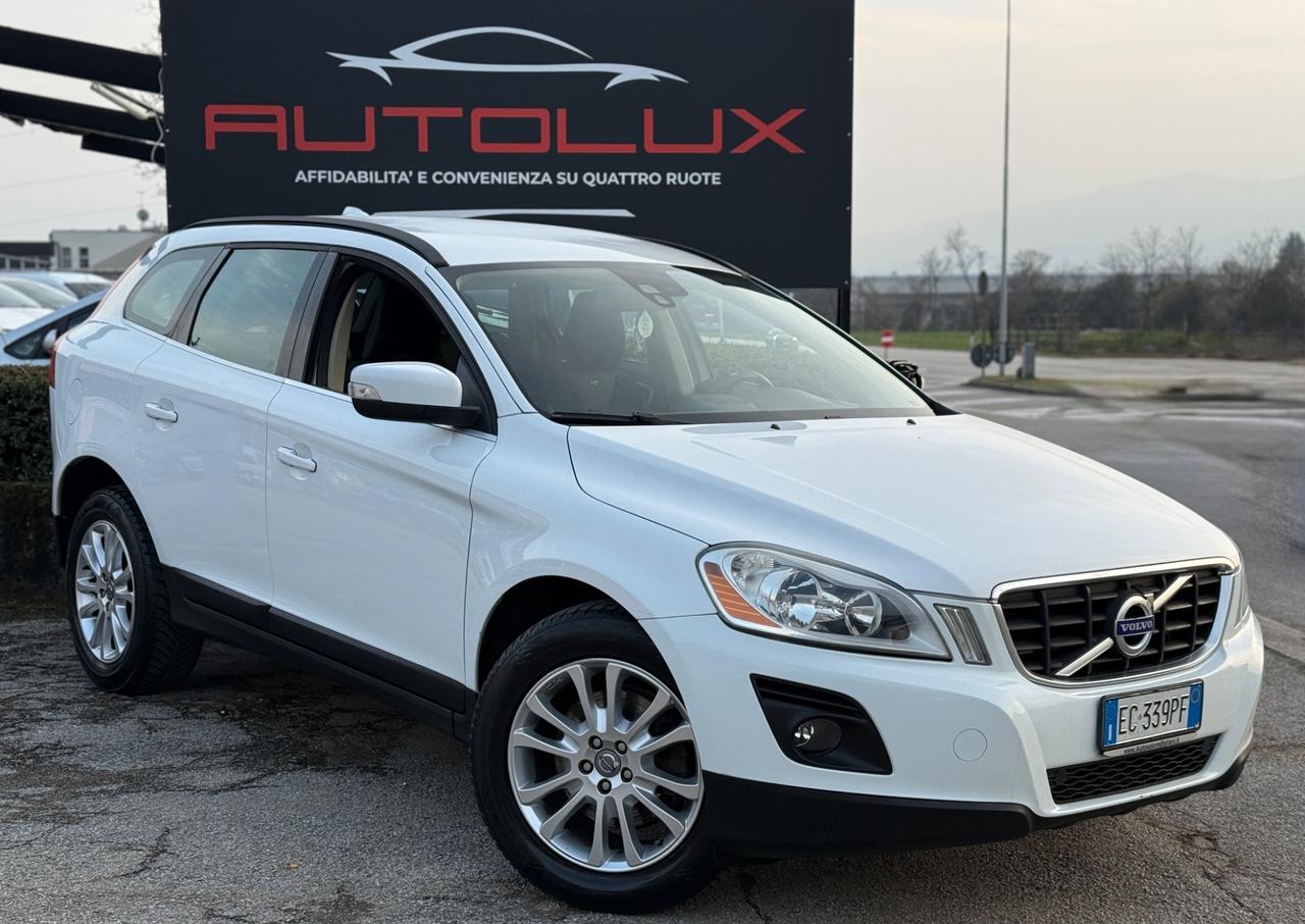 Volvo XC60 D5 AWD Geartronic Kinetic 2010