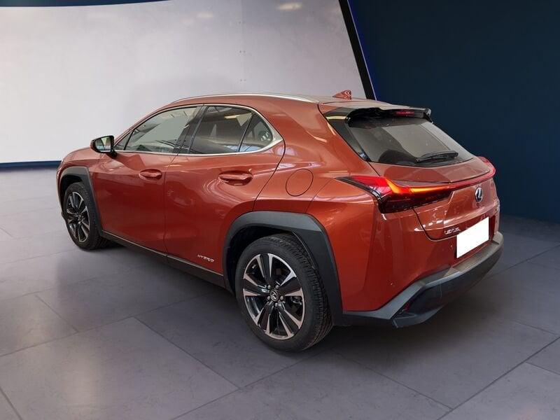 Lexus UX 2019 250h 2.0 Luxury 4wd cvt