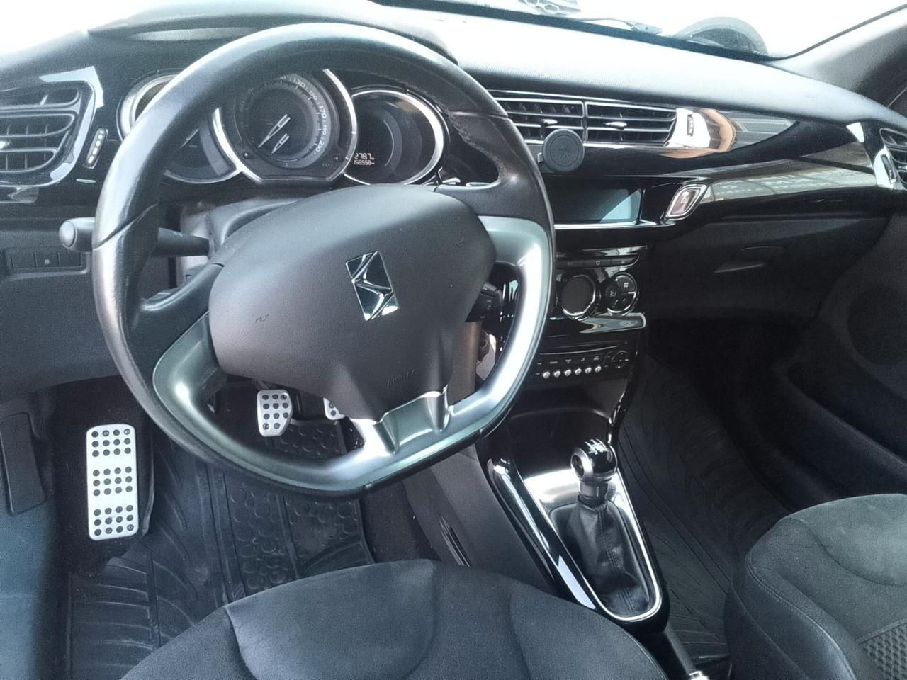 Ds DS3 3 1.4 HDi 70 So Chic