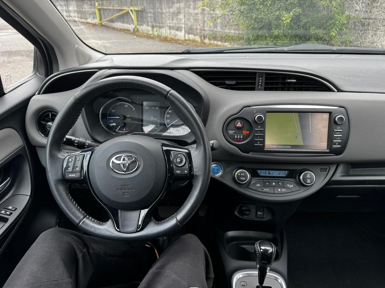 Toyota Yaris 1.5 Hybrid 5 porte Active
