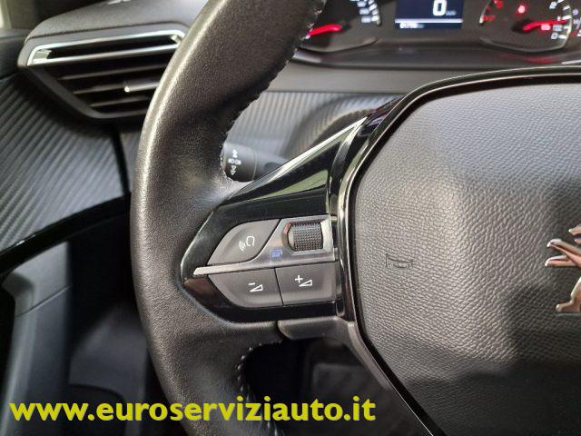 PEUGEOT 2008 BlueHDi 110 S&S Allure