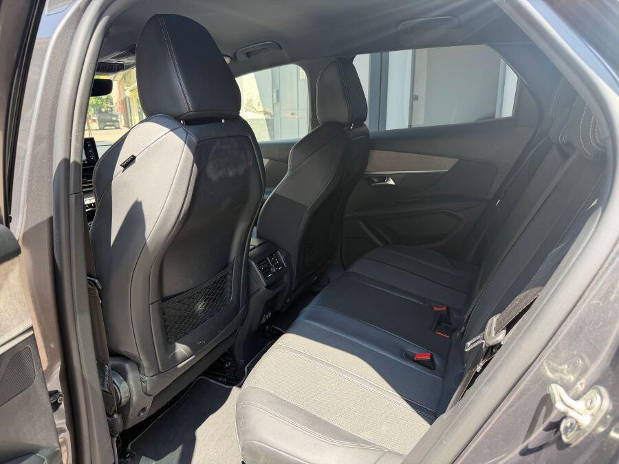 PEUGEOT 3008 1.5 HDI 130 GT AUTOM CERTIFICATA NUOV