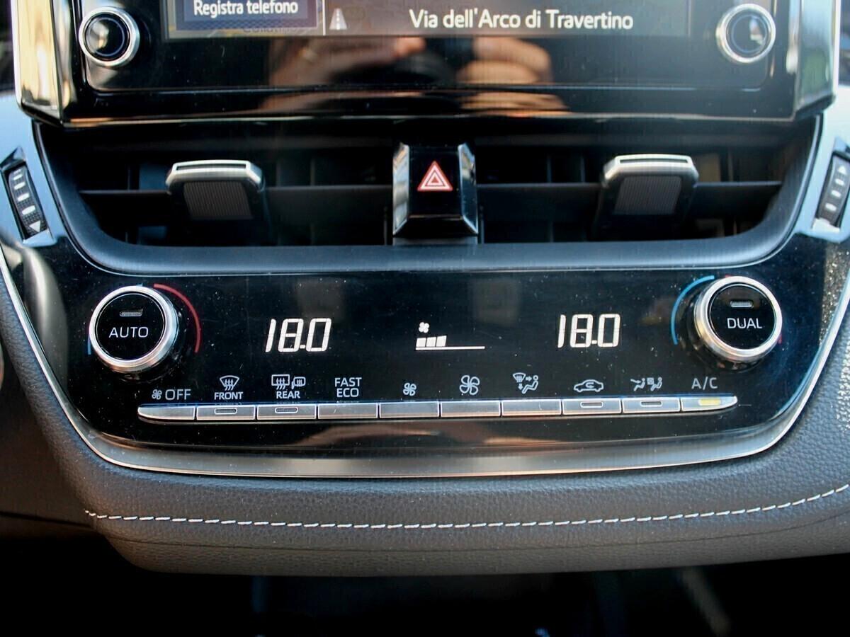 Toyota Corolla TS 1.8h Business NAVI UNIPRO IVA DEDUCIBILE