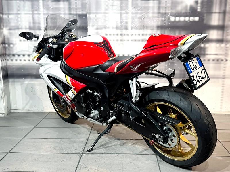 Suzuki GSX-R 750