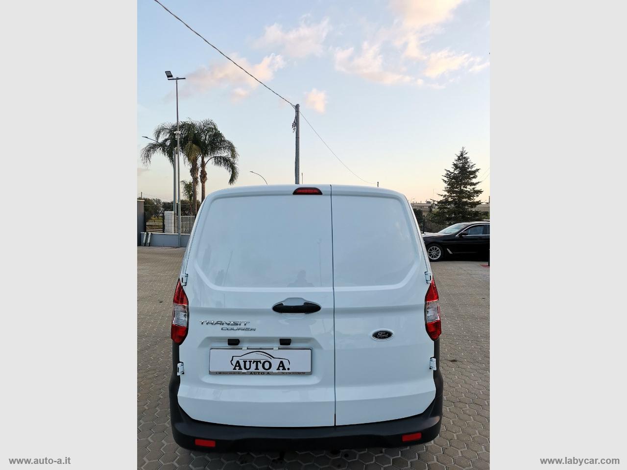 Transit Courier 1.5 TDCi 75CV Van Trend