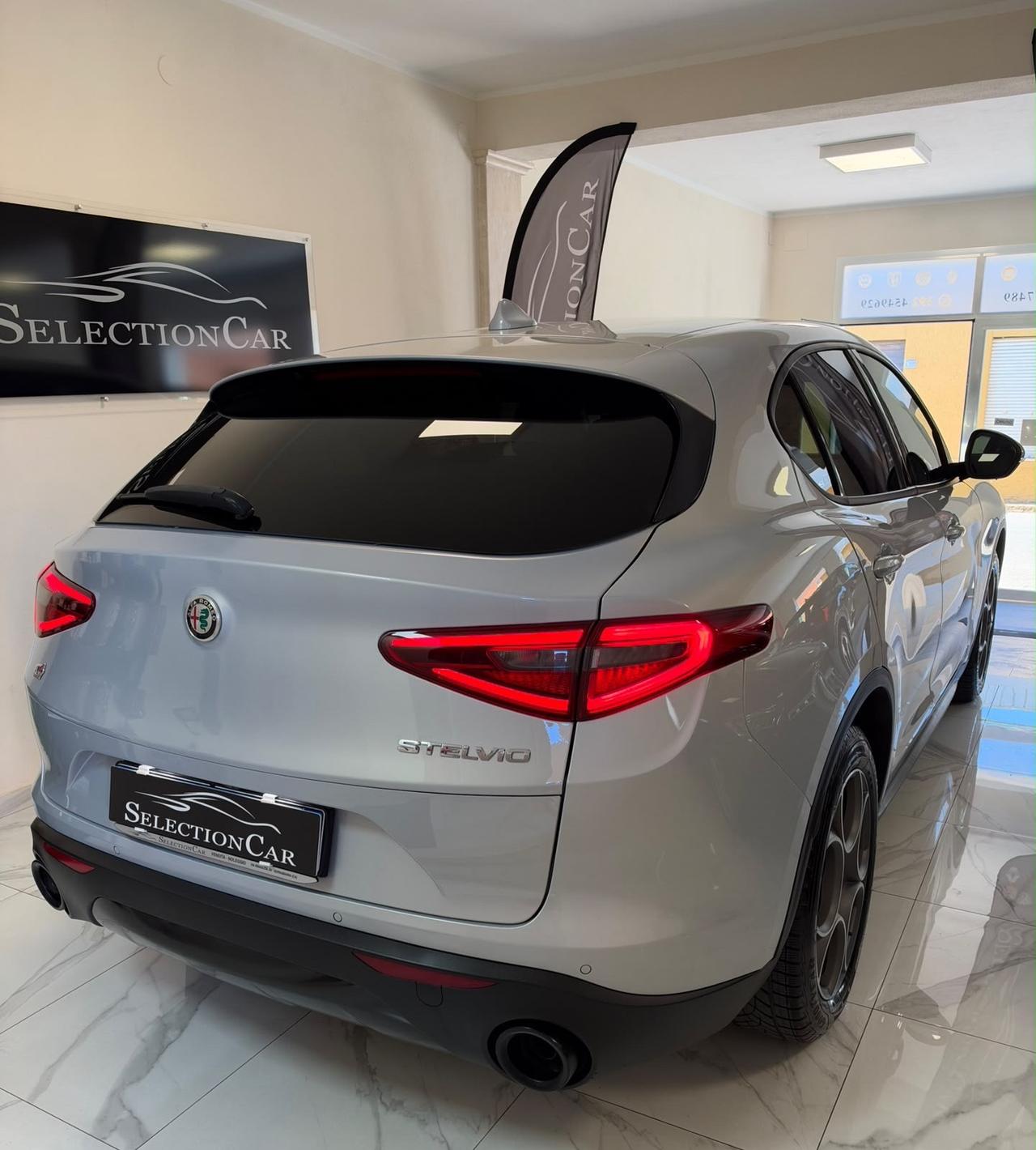 Alfa Romeo Stelvio 2.2 Turbodiesel 190 CV AT8 Q4 Sprint