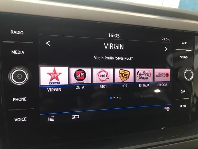 Volkswagen Polo 5p 1.0 tsi Comfortline 95cv App conn 15" Neopat