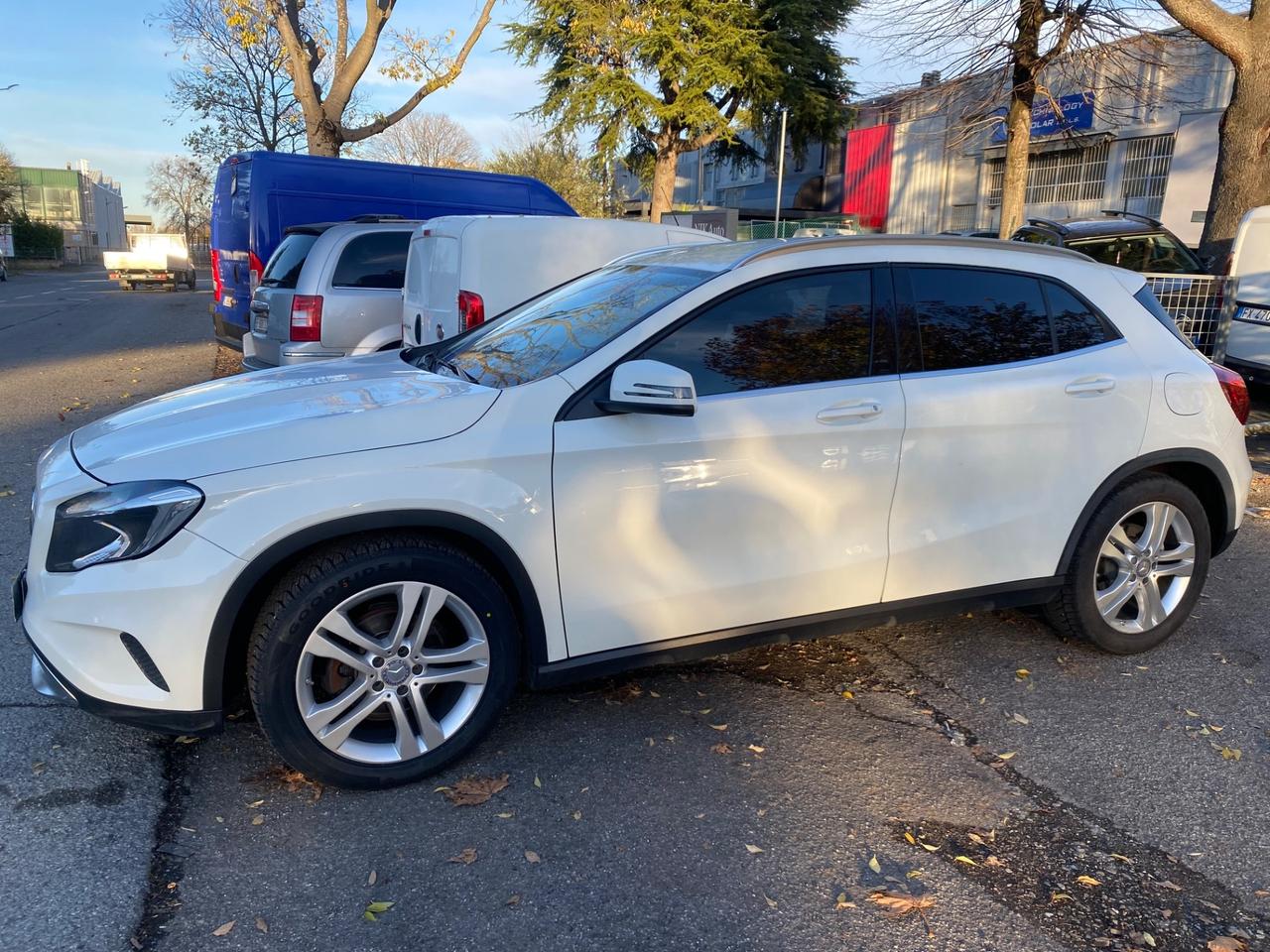 Mercedes-benz GLA 180 d Automatic Business
