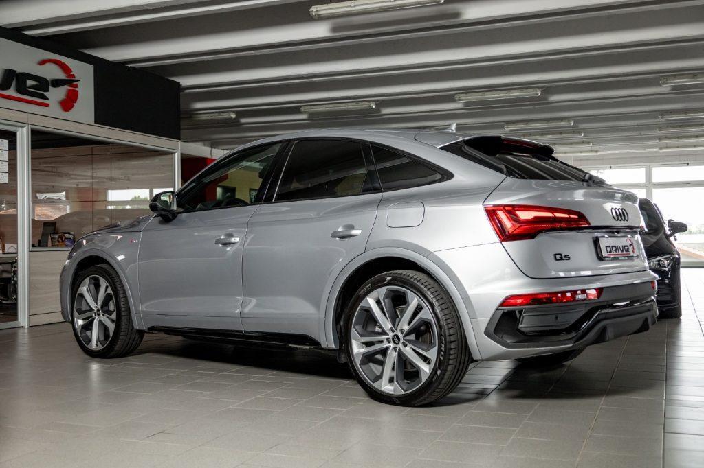 AUDI Q5 SPB 50 TFSI e quattro S tronic Identity Black