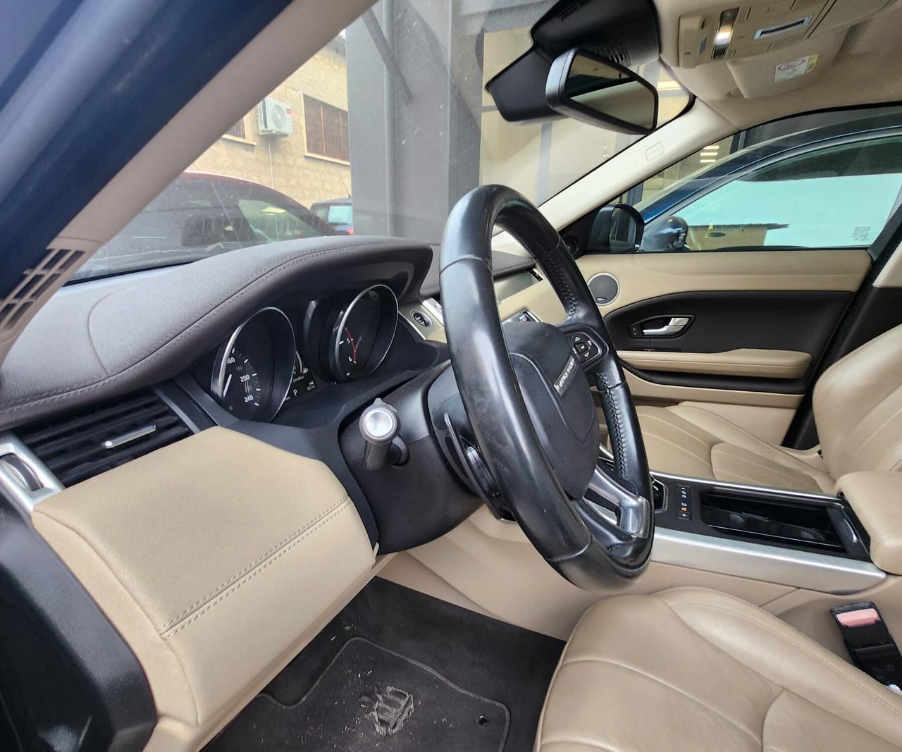 Land Rover Range Evoque 2.0 TD4 150 CV 5p. SE Dynamic