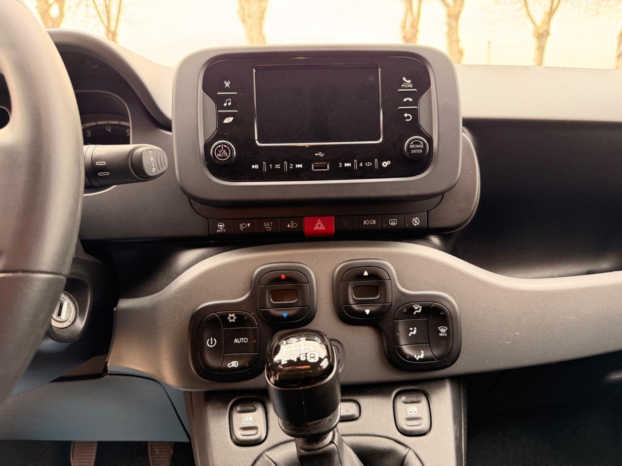 Fiat Panda 1.0 FireFly S&S Hybrid Red senza nessun vincolo di finanziamento