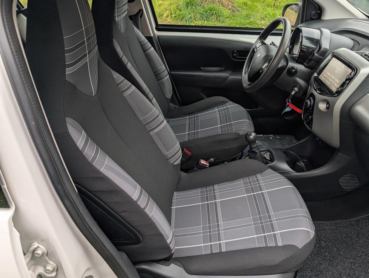 Peugeot 108 VTi 68 5 porte Allure UNICO PROPRIETARIO