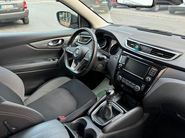 Nissan Qashqai 1.5 dCi N-Connecta