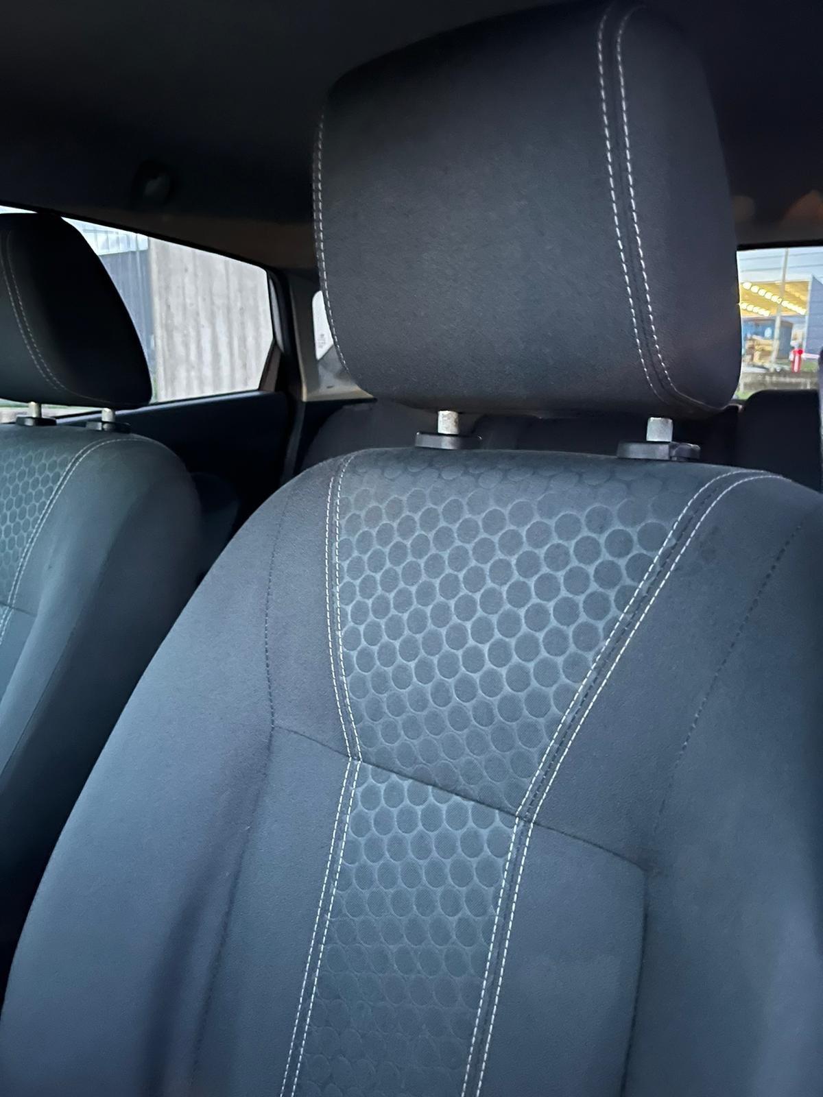 Ford Fiesta 1.4 5p Bz.- GPL Titanium 135000 km