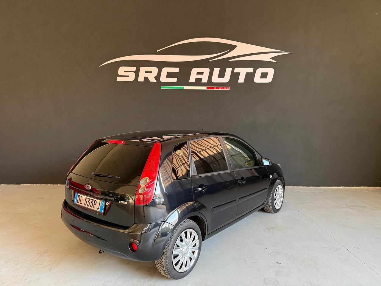 Ford Fiesta 1.4 TDCi 5p. Ghia
