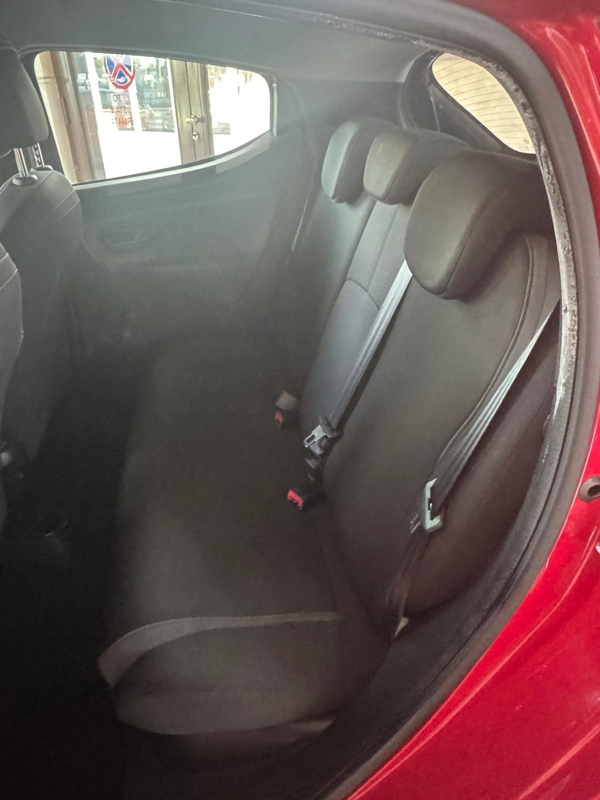 Lancia Ypsilon 1.2 69 CV 5 porte GPL Ecochic Silver