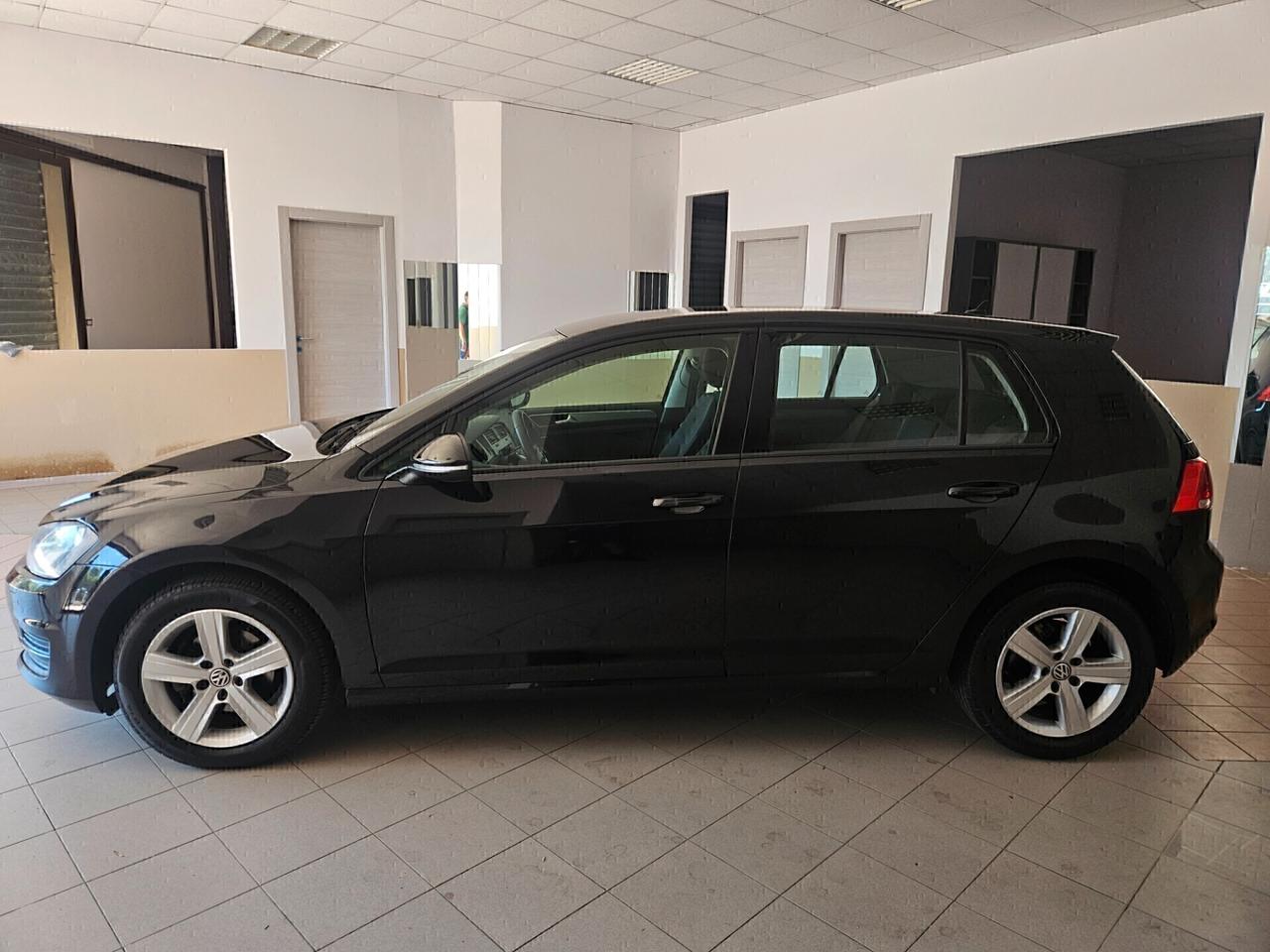 Volkswagen Golf 1.6 TDI 5p. Highline BlueMotion Technology