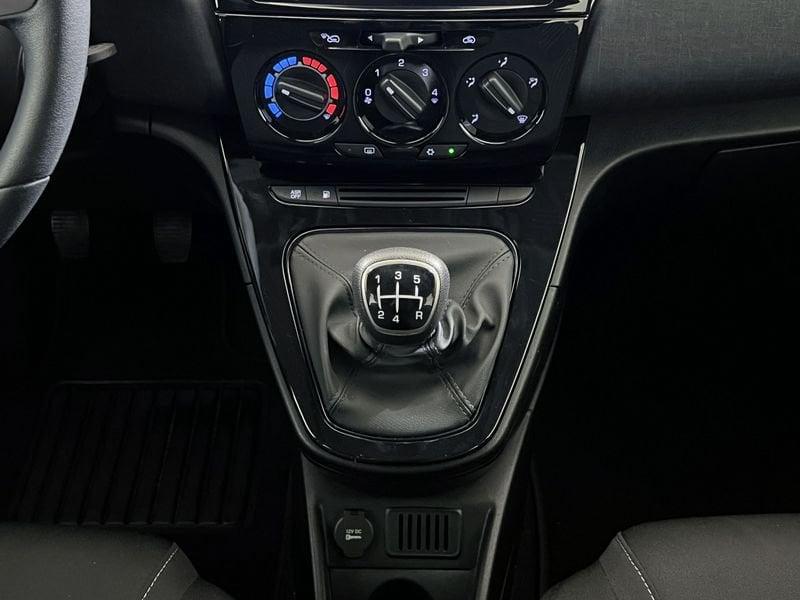Lancia Ypsilon Ypsilon 1.2 Silver Gpl 69cv