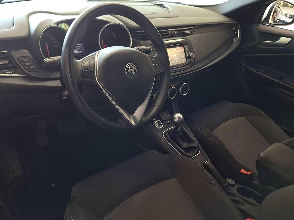 Alfa Romeo Giulietta 1.6 JTDm Sport