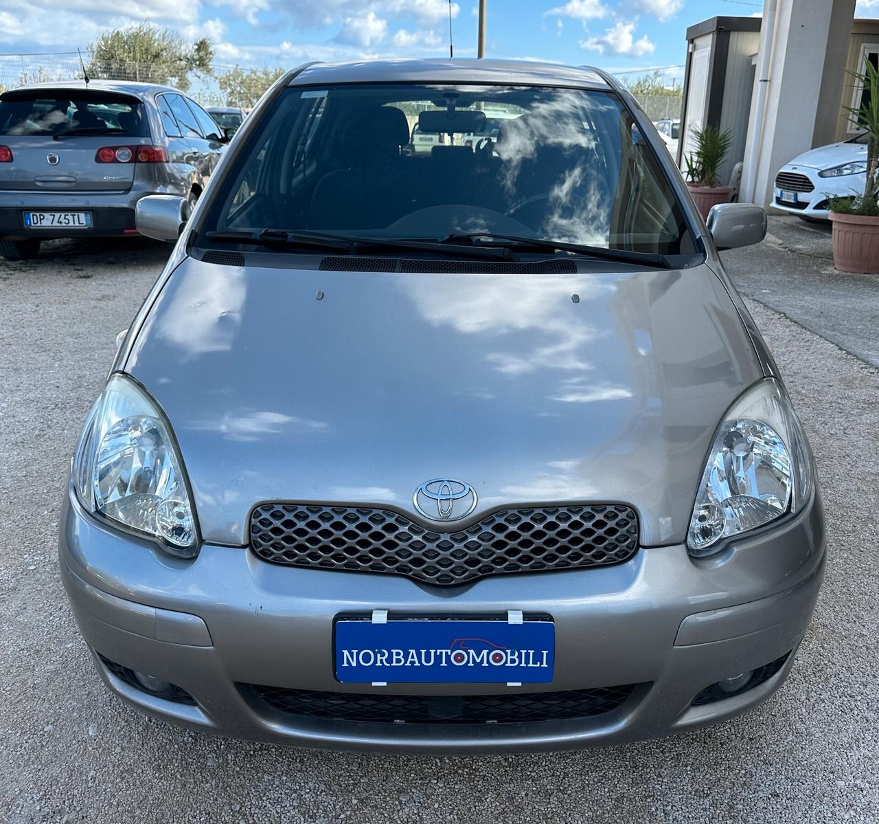 Toyota Yaris 1.3 Benz 5PT 2005 Uniprop