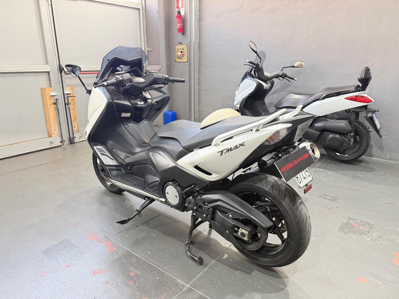 YAMAHA T MAX 530