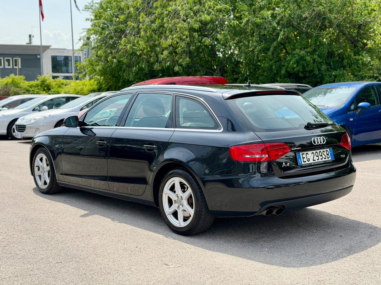 Audi A4 2011 Avant 2.0 TDI 143CV Advanced Plus ok neopatentati ! ! !
