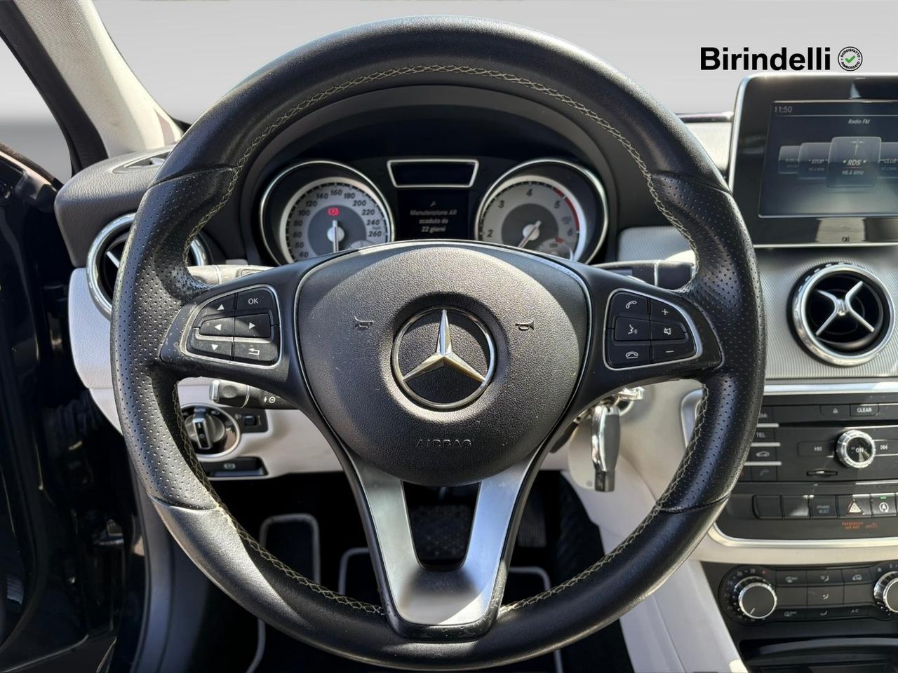 Mercedes-Benz GLA (X156) - GLA 180 d Automatic Executive
