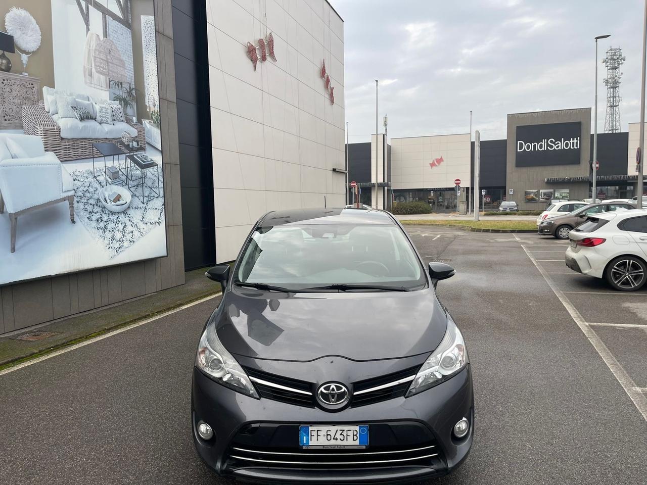 Toyota Verso 1.6 D-4D Style