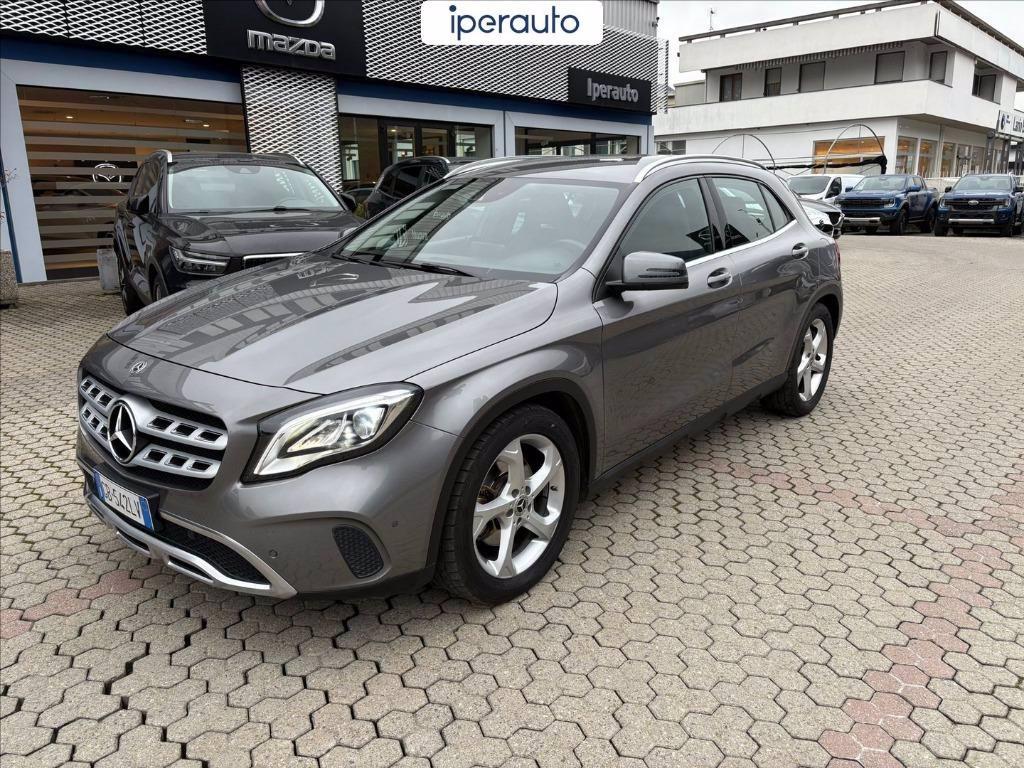 MERCEDES GLA 220 Sport 4matic auto del 2019