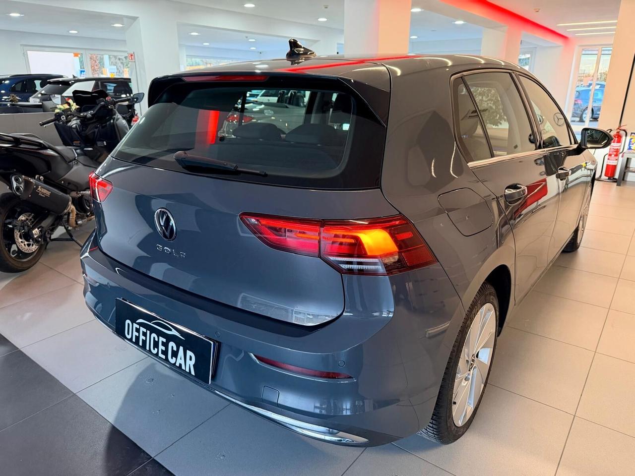 Volkswagen Golf 1.5 TGI DSG Style