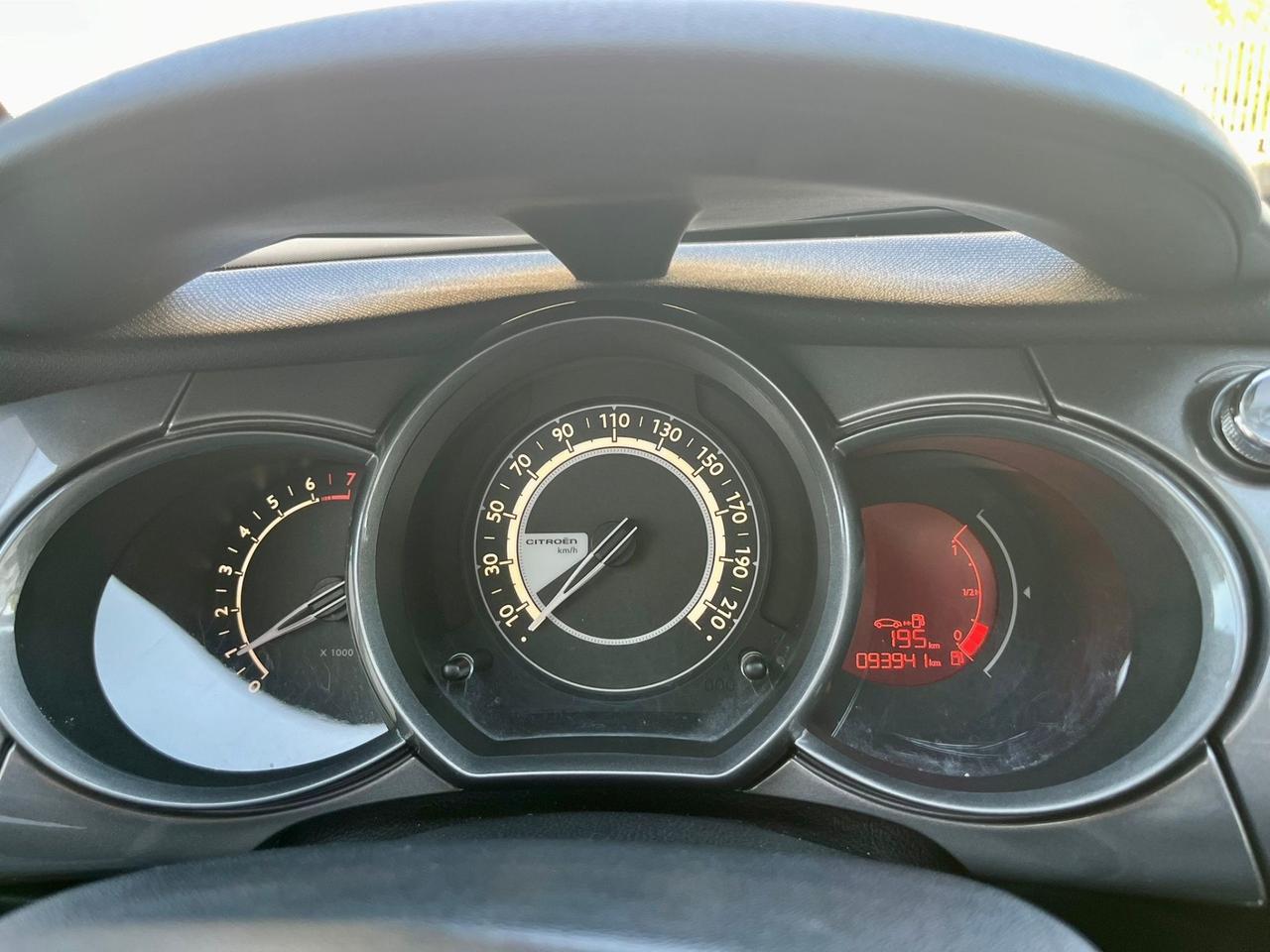 Citroen C3 1.2benz 2015 93.000km per neopatentati
