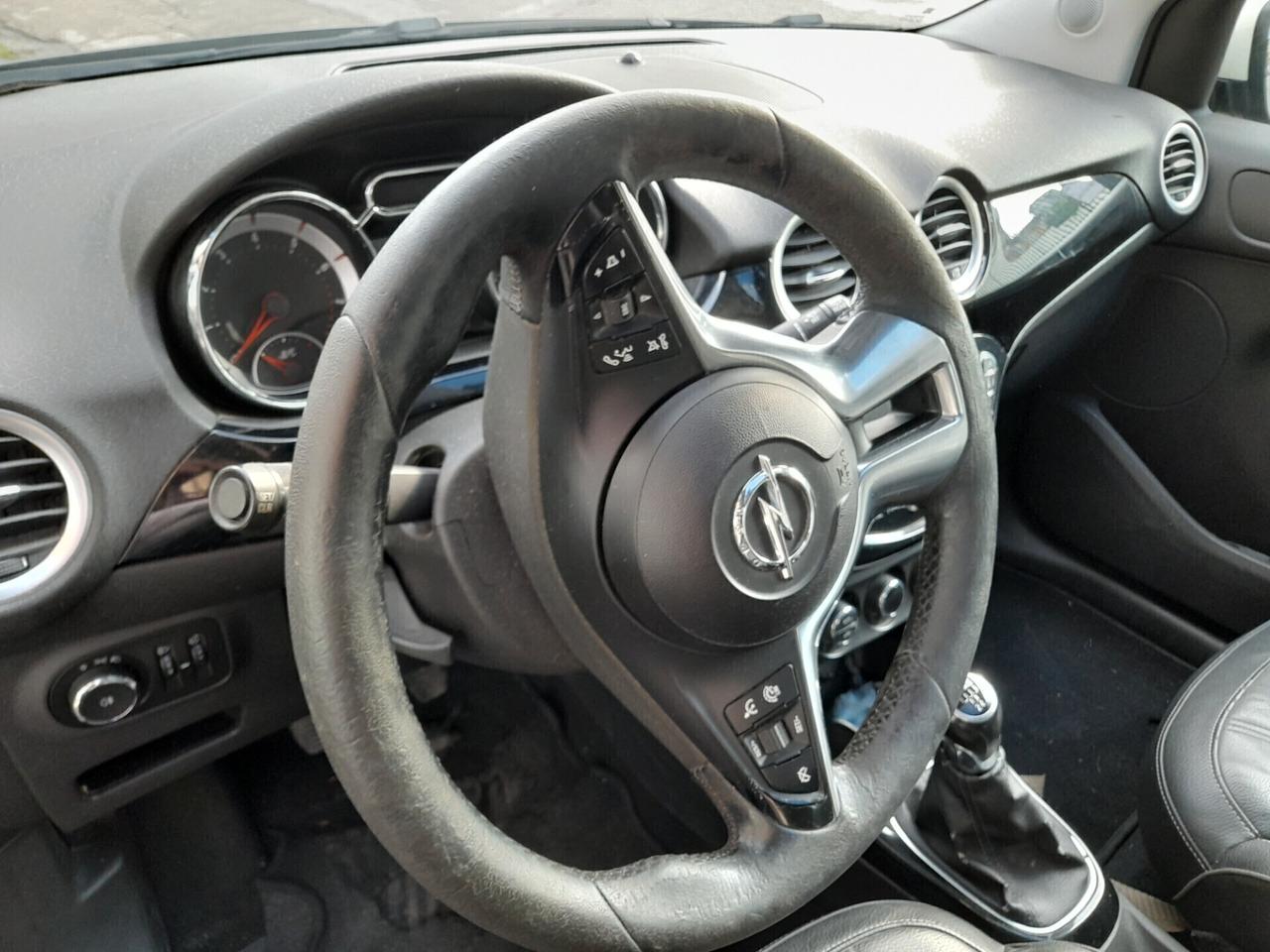 Opel Adam 1.4 87 CV GPL Tech Unlimited