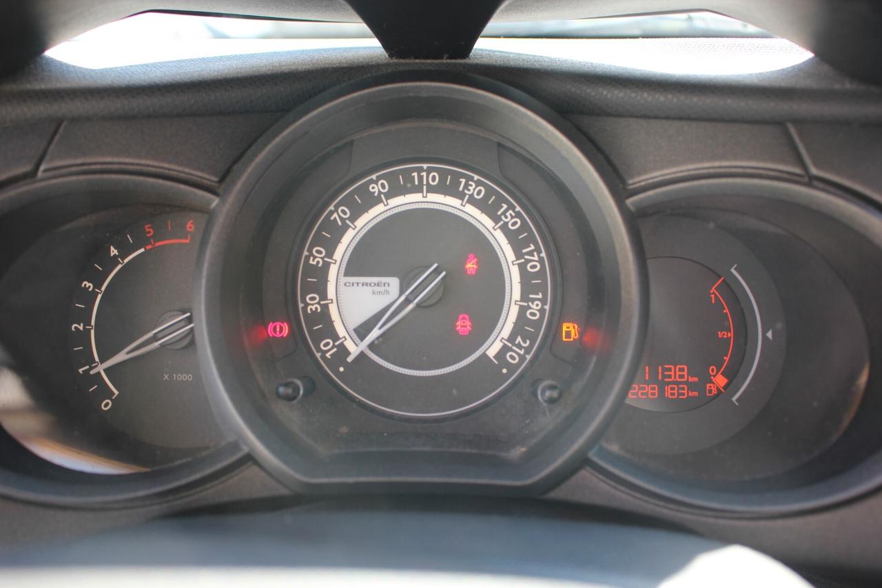 Citroen C3 1.4 hdi 70cv DISTRIBUZ OK GARANZIA 12M NEOPAT OK