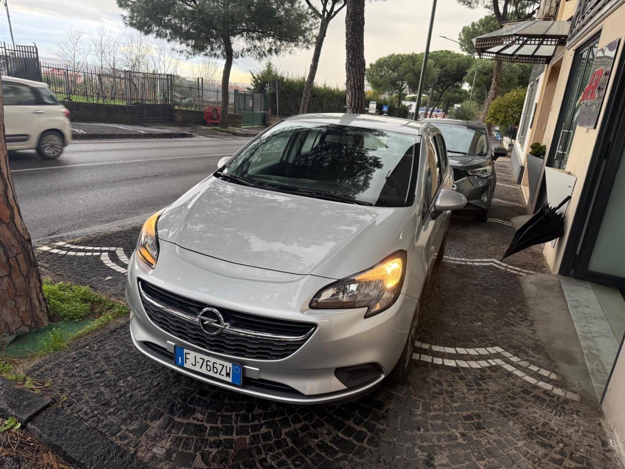 Opel Corsa 1.2 5 porte Innovation