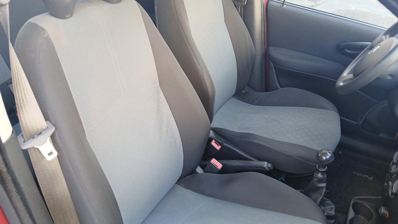 Fiat Punto 1.2 5 porte Active Natural Power