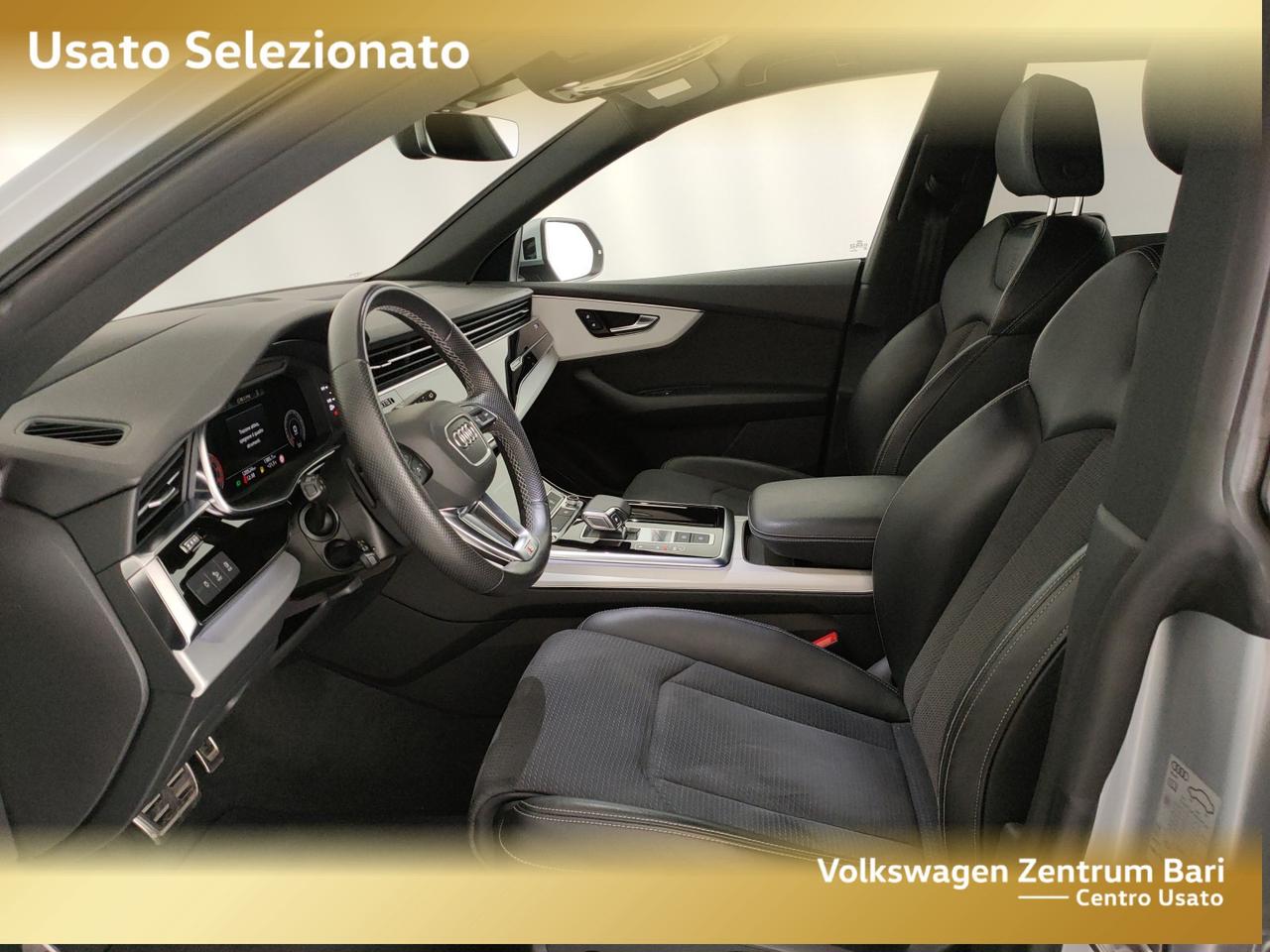 Audi Q8 50 3.0 tdi mhev quattro tiptronic
