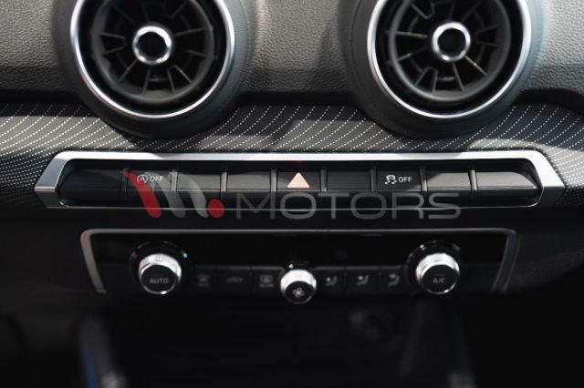 AUDI Q2 30 TDI Identity Black