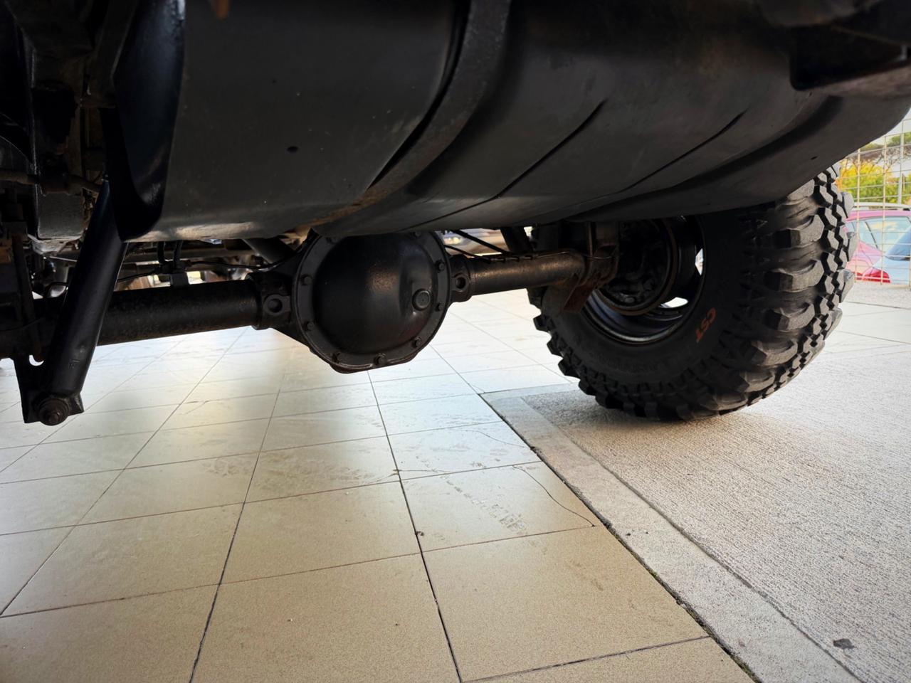 Jeep Cherokee 2.1 TD 3 porte Command-Trac (EU)